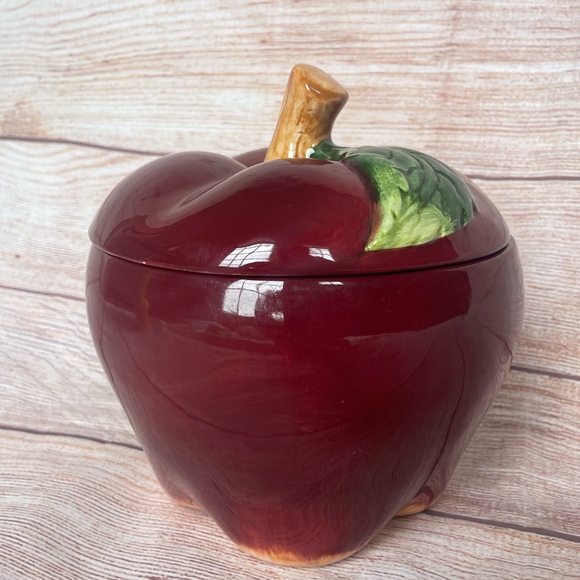 Apple shaped large bowl with lid red ceramic ack brand - Picture 3 of 11
